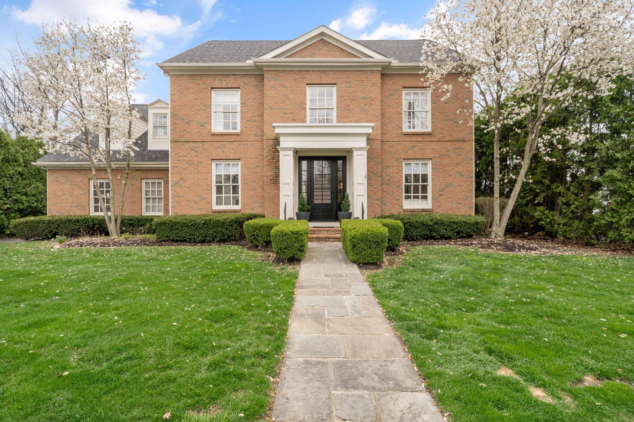 7654 Aspinwall, New Albany, Ohio image 2