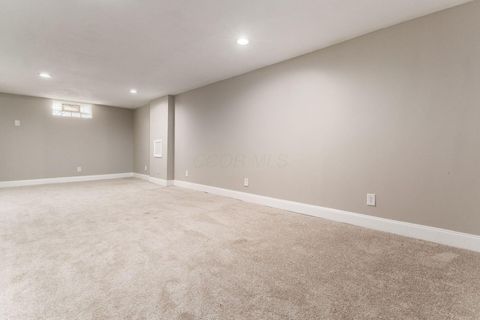 Tiny photo for 2725 Homecroft Drive, Columbus, OH 43211 (MLS # 225039530)