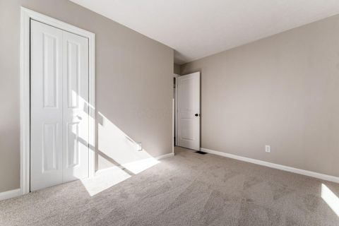 Tiny photo for 2725 Homecroft Drive, Columbus, OH 43211 (MLS # 225039530)