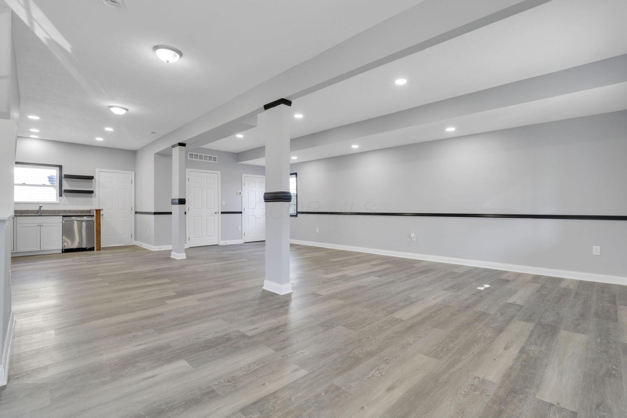 1705 Lexington Avenue, Columbus, Ohio image 11