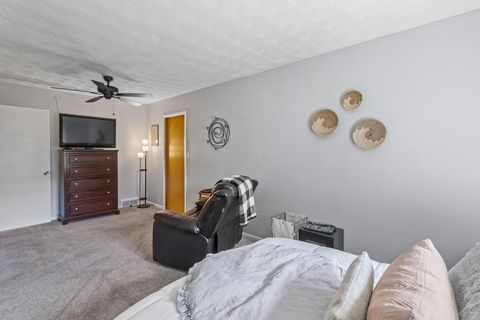 Tiny photo for 5151 Bixby Road, Groveport, OH 43125 (MLS # 225039474)