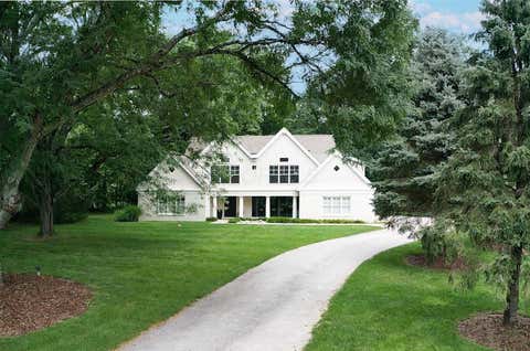 Photo of 6530 Plesenton Drive, Worthington, OH 43085 (MLS # 226028776)