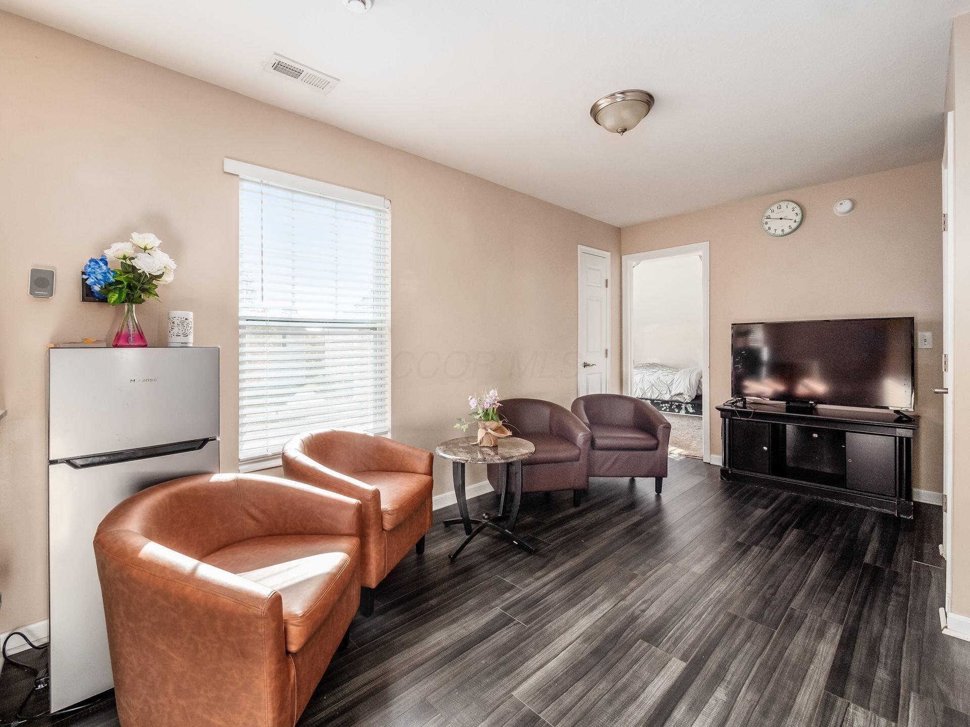 8212 Royal Elm Drive, Blacklick, Ohio image 13
