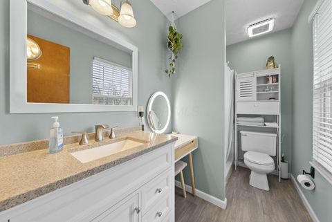 Tiny photo for 4294 Demorest Road, Grove City, OH 43123 (MLS # 226000032)