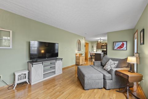 Tiny photo for 4294 Demorest Road, Grove City, OH 43123 (MLS # 226000032)