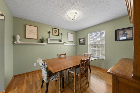 Tiny photo for 4294 Demorest Road, Grove City, OH 43123 (MLS # 226000032)