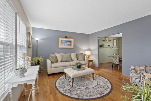 Tiny photo for 4294 Demorest Road, Grove City, OH 43123 (MLS # 226000032)