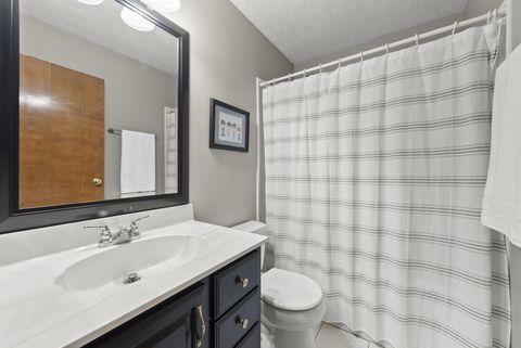 Tiny photo for 4294 Demorest Road, Grove City, OH 43123 (MLS # 226000032)