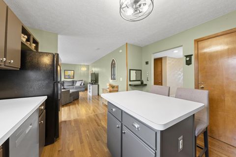 Tiny photo for 4294 Demorest Road, Grove City, OH 43123 (MLS # 226000032)