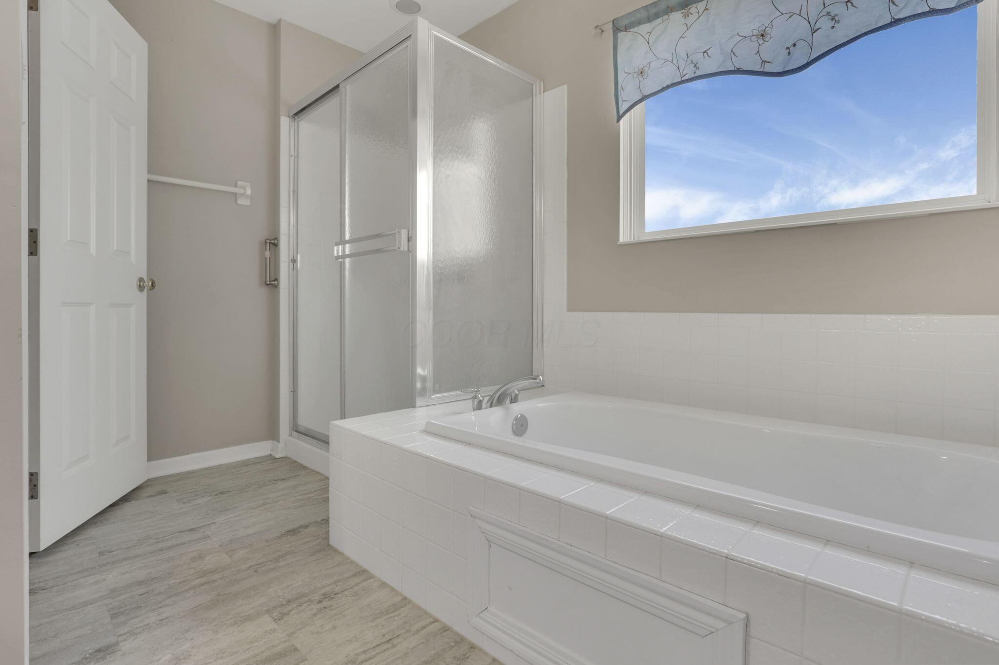 12738 Saratoga Lane, Pickerington, Ohio image 26