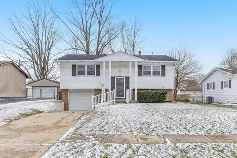 Photo of 6495 Balsam Drive, Reynoldsburg, OH 43068 (MLS # 226008195)