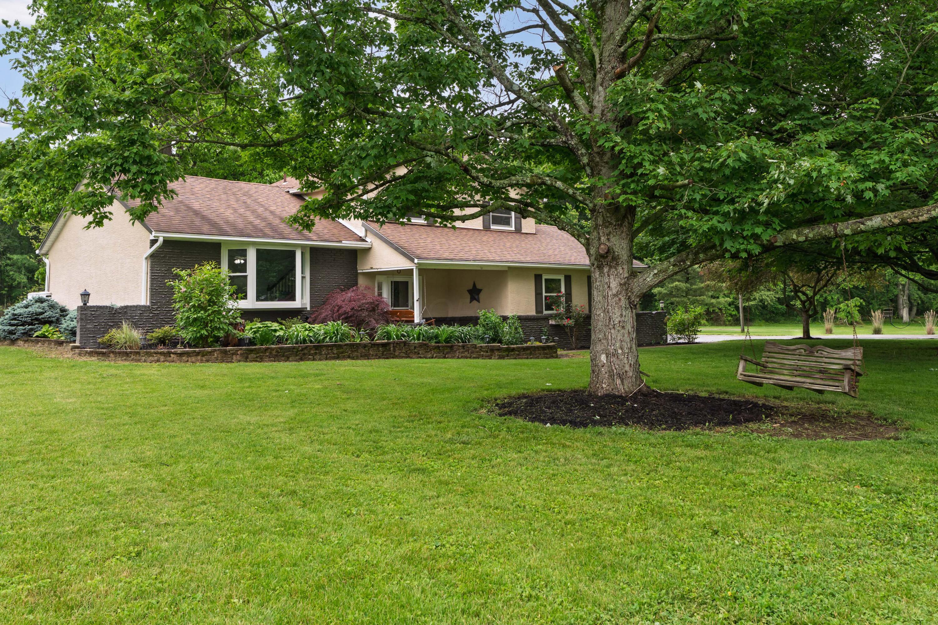 8036 Smoke Road, Pataskala, Ohio image 9