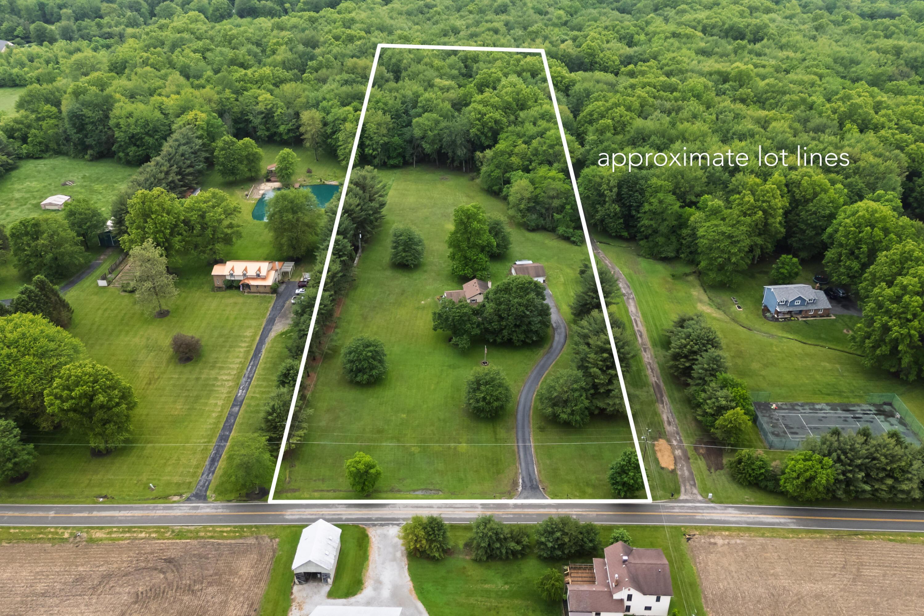 8036 Smoke Road, Pataskala, Ohio image 2