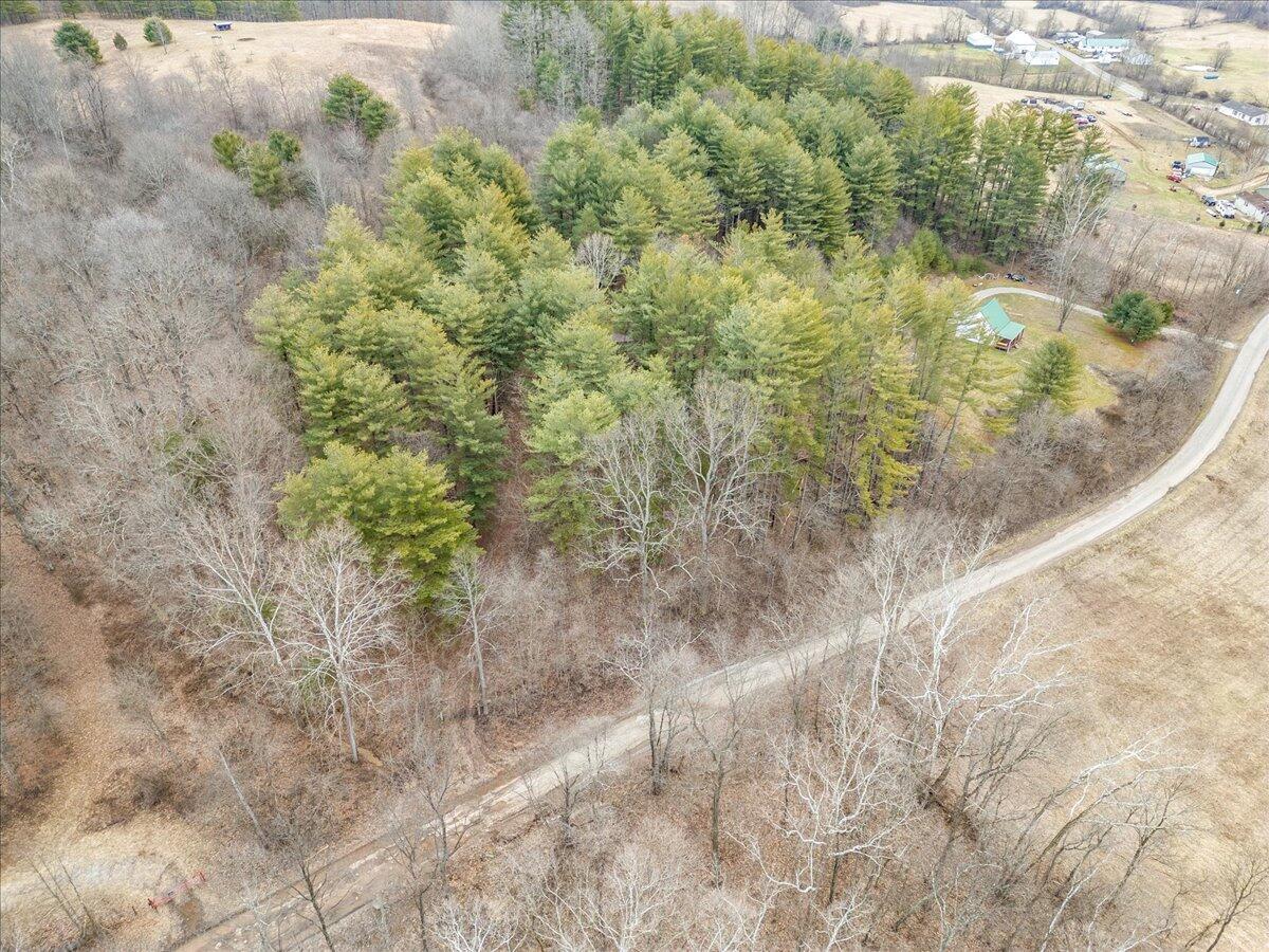 Boring Road, Creola, Ohio image 23