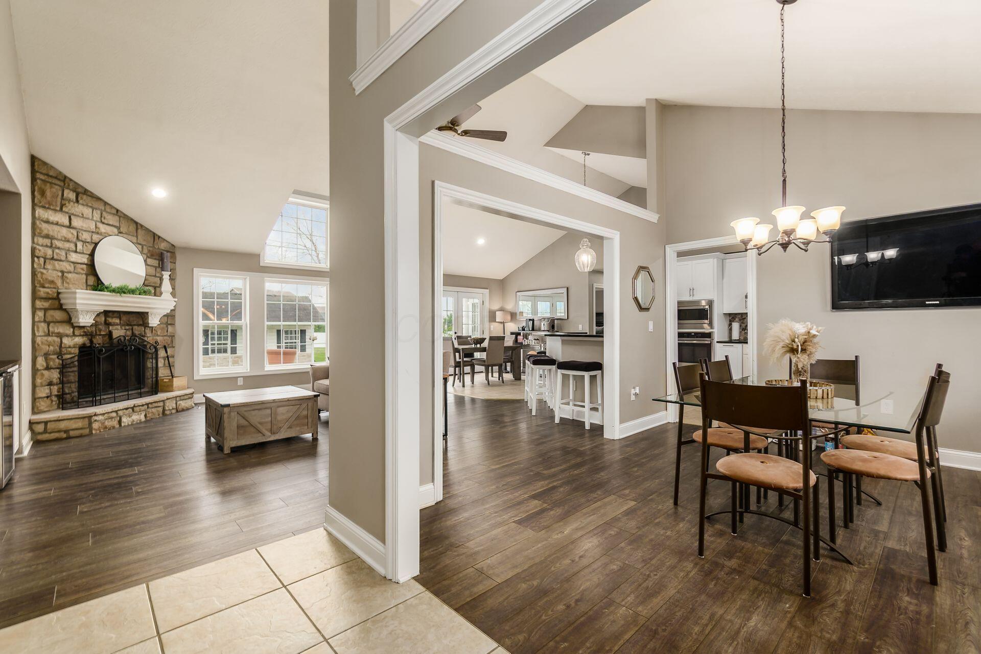 3993 Clark Shaw Road, Powell, Ohio image 3