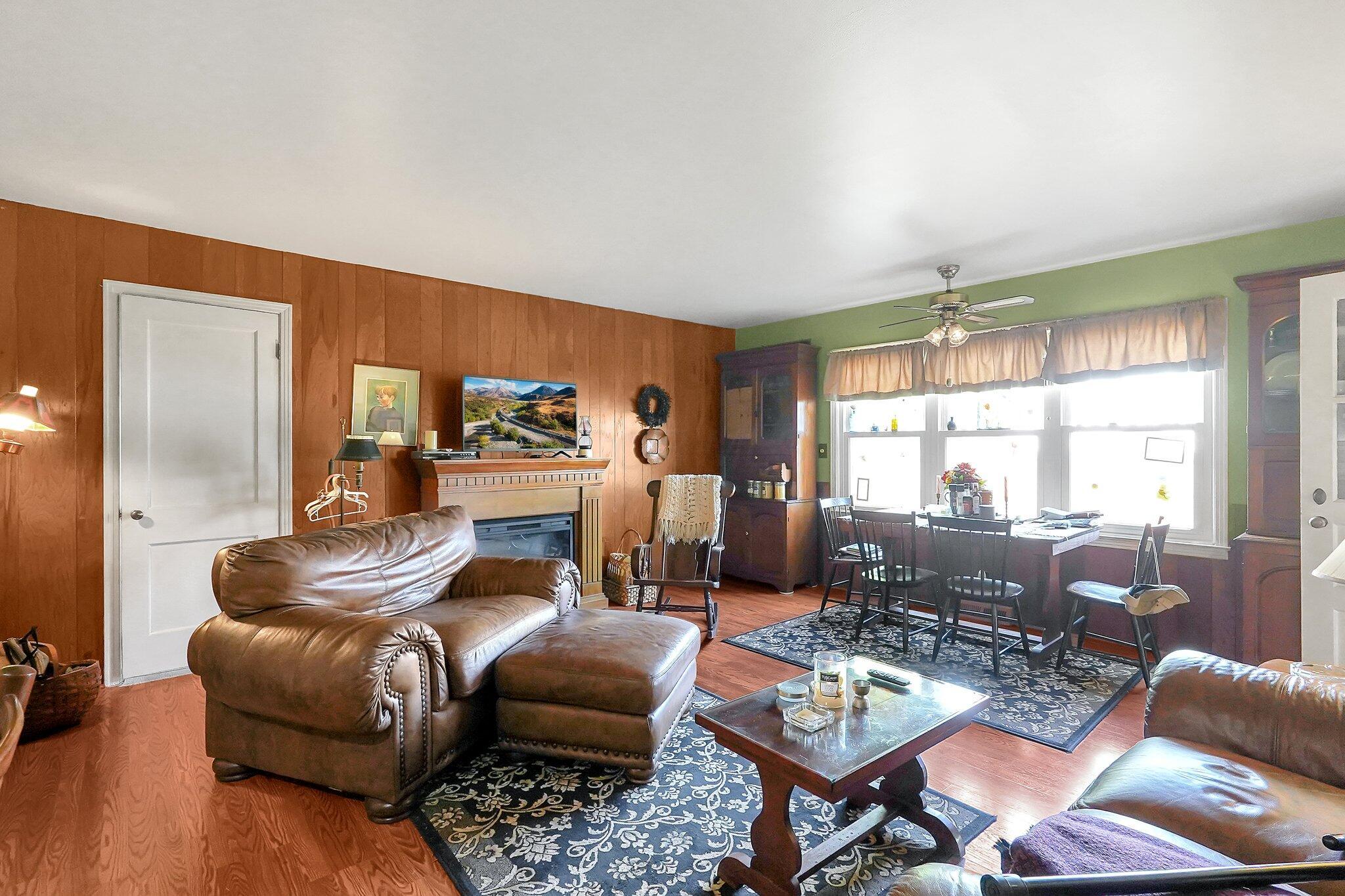826 Dartmouth Drive, Circleville, Ohio image 13