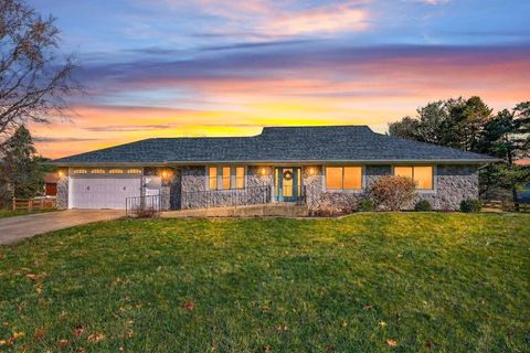 Photo of 6710 Lehman Road, Canal Winchester, OH 43110 (MLS # 226007237)