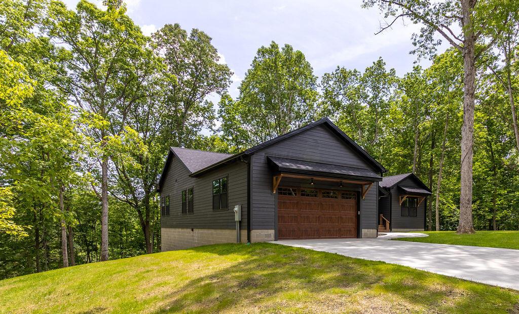 21650 Lake Road, Glouster, Ohio image 3