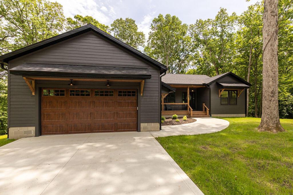 21650 Lake Road, Glouster, Ohio image 2
