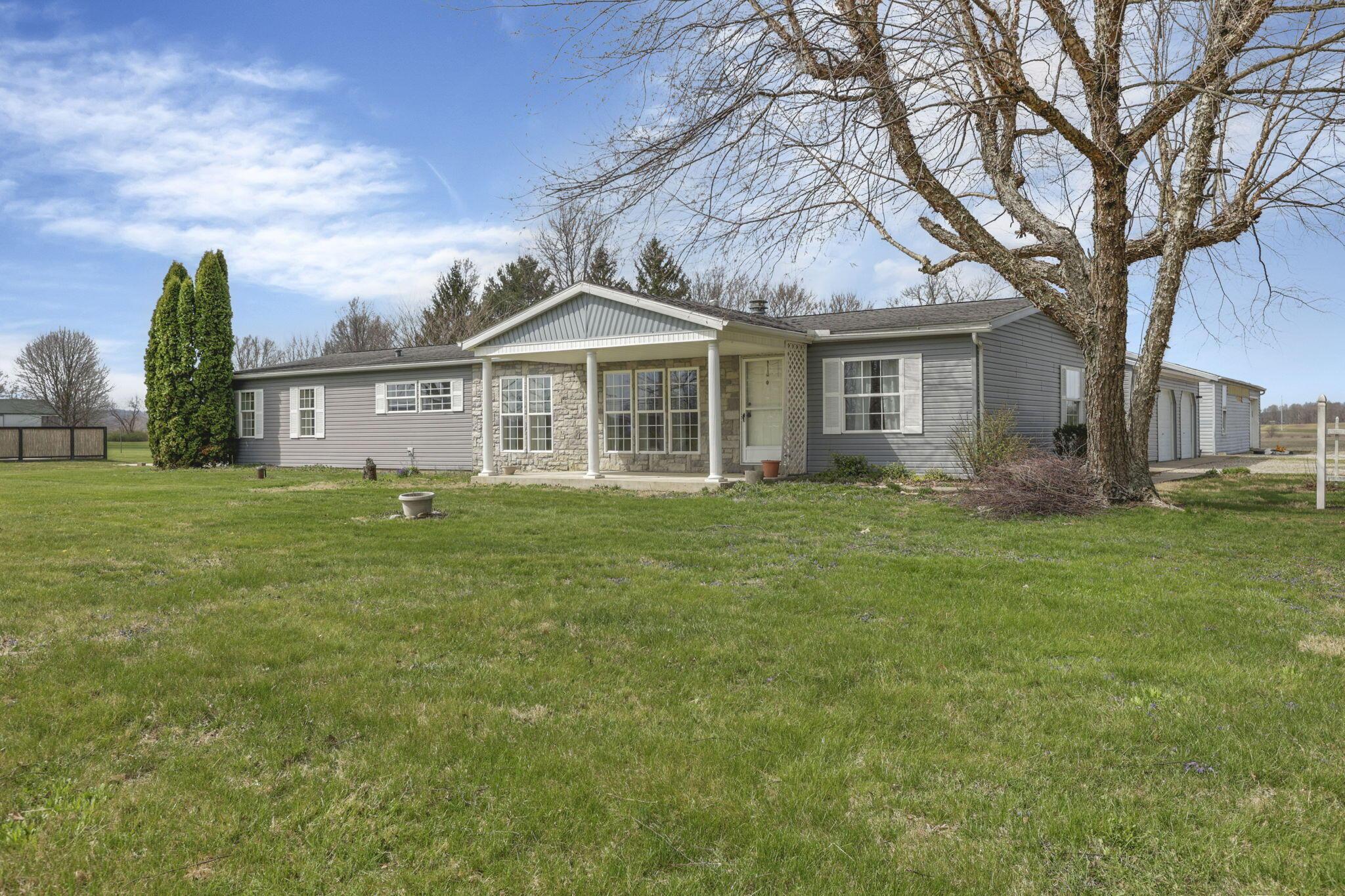 895 Becks Knob Road SW