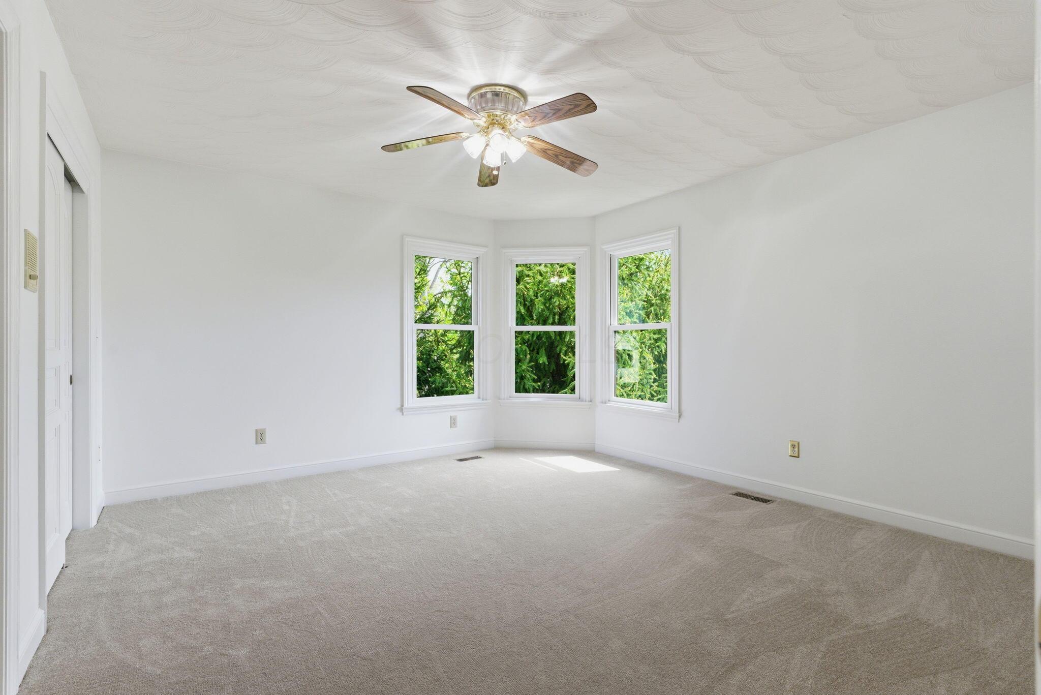 Powell, Ohio, 43065, United States, 5 Bedrooms Bedrooms, ,6 BathroomsBathrooms,Residential,Active,1989786