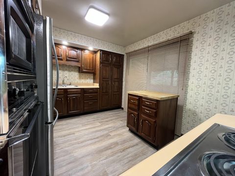 Tiny photo for 44 N West Street, Thornville, OH 43076 (MLS # 226022073)