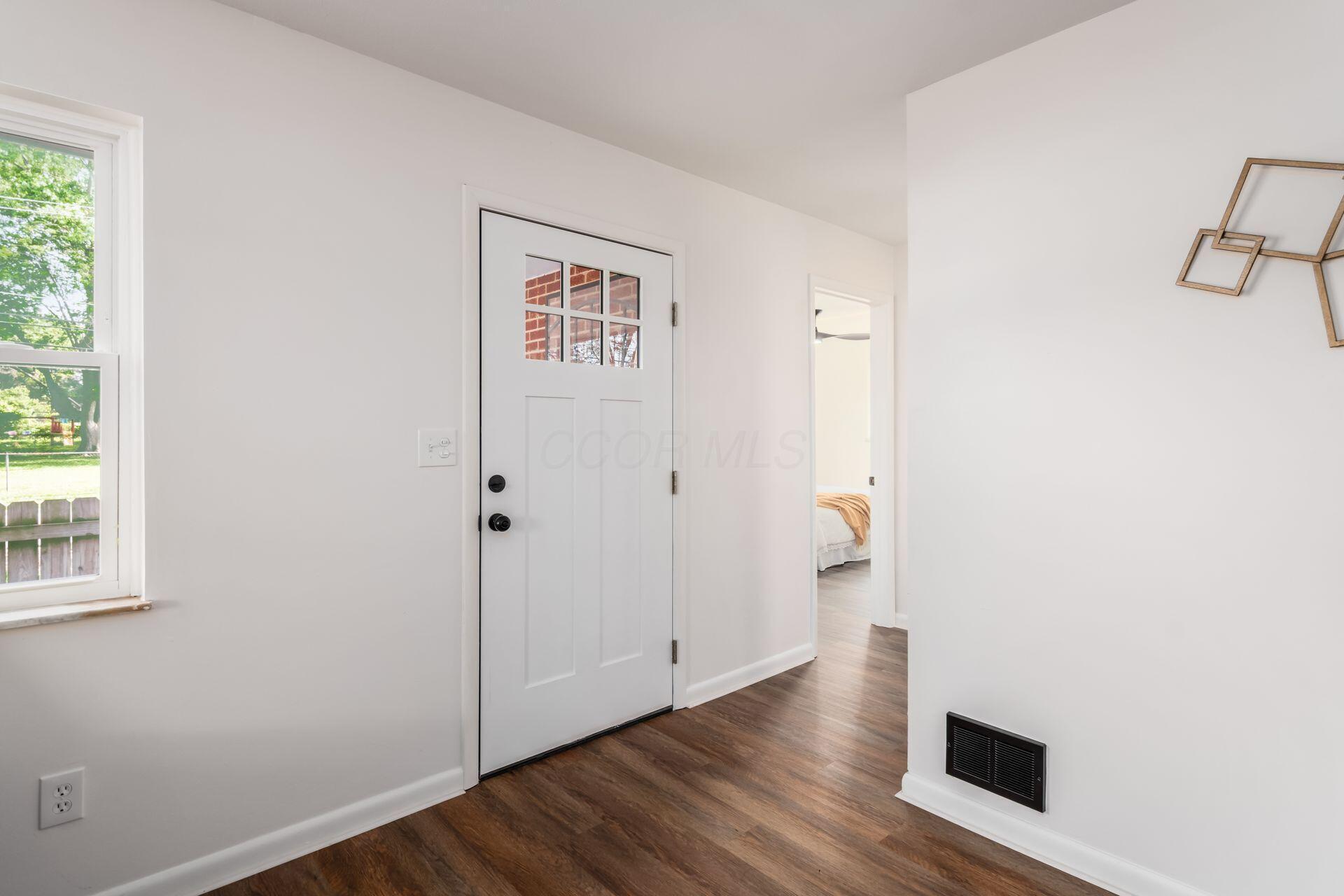1480 E Gates Street, Columbus, Ohio image 10