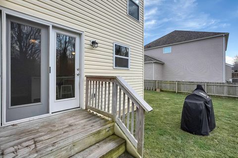 Tiny photo for 215 Mannaseh Drive W, Granville, OH 43023 (MLS # 226004931)