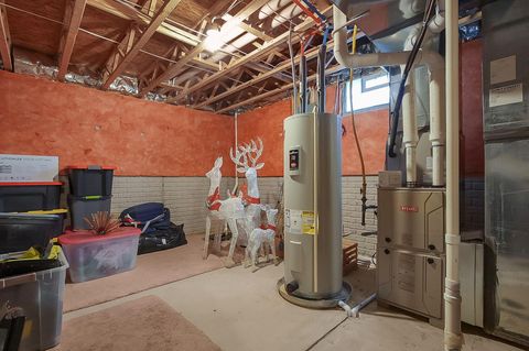 Tiny photo for 215 Mannaseh Drive W, Granville, OH 43023 (MLS # 226004931)