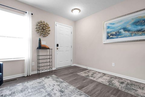 Tiny photo for 215 Mannaseh Drive W, Granville, OH 43023 (MLS # 226004931)