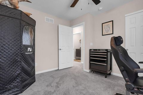 Tiny photo for 215 Mannaseh Drive W, Granville, OH 43023 (MLS # 226004931)