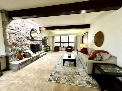 Tiny photo for 9 Overlook Drive, Chillicothe, OH 45601 (MLS # 225045408)