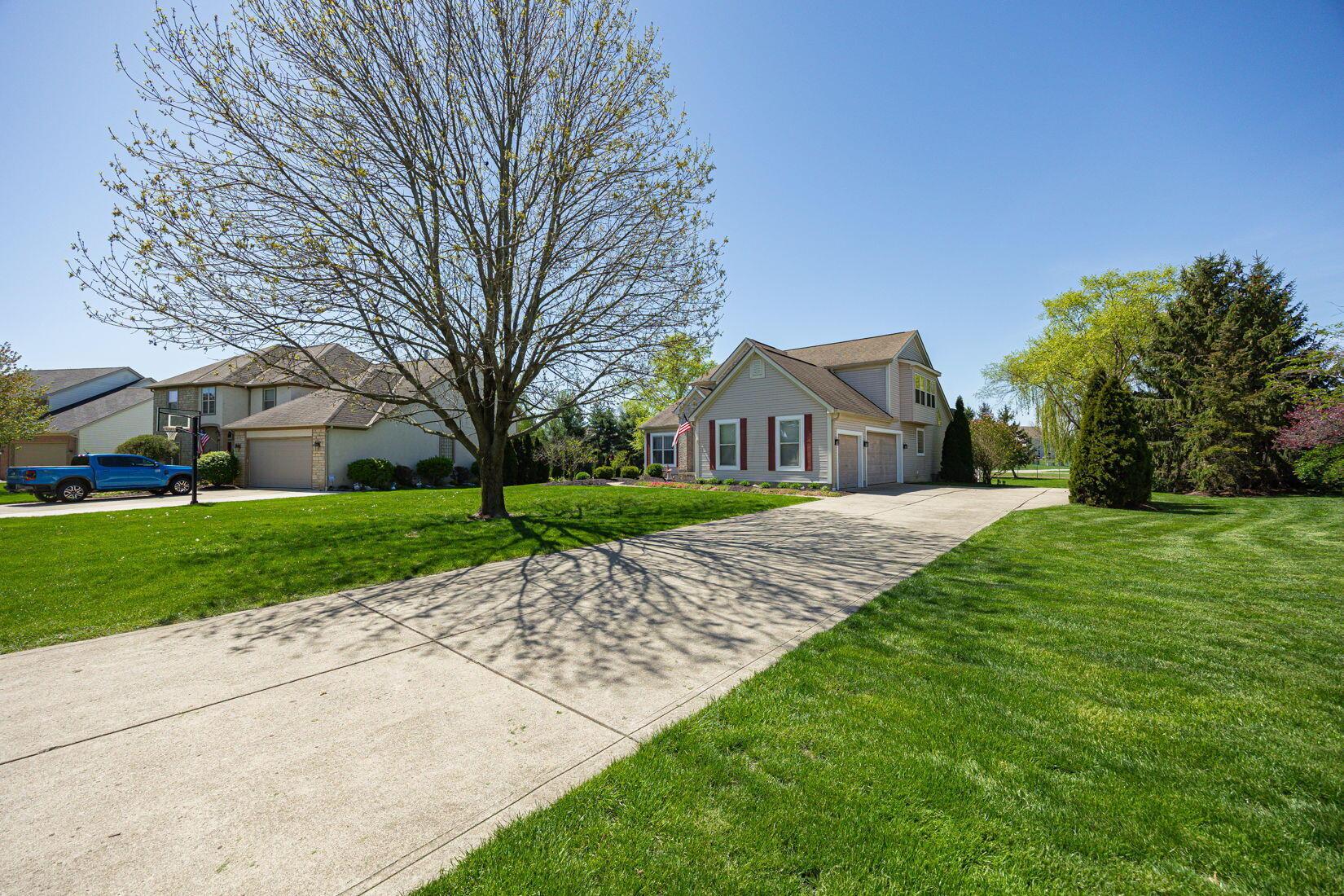 6566 Morningside Drive, Lewis Center, Ohio image 8