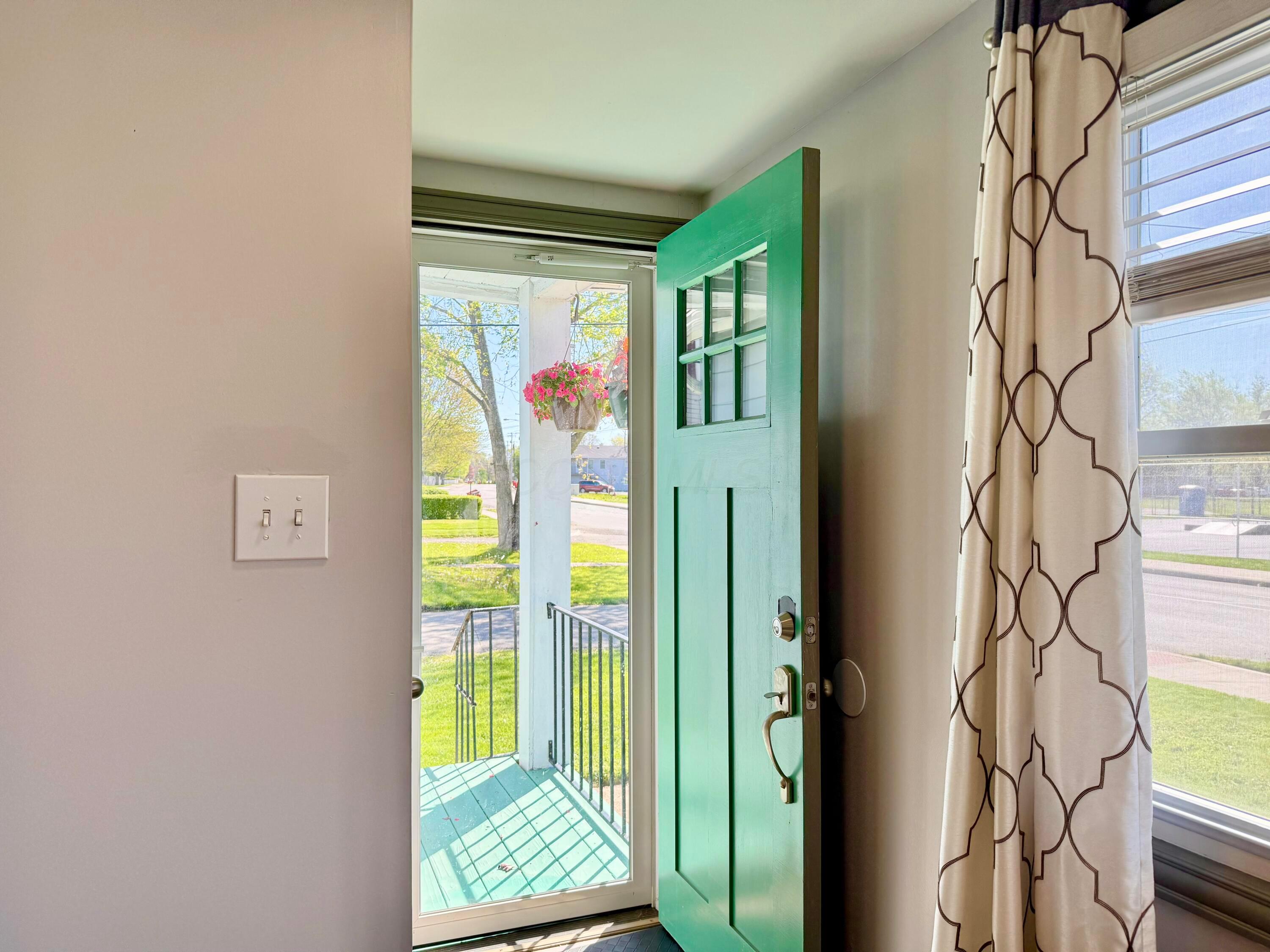 105 Park Avenue, London, Ohio image 10