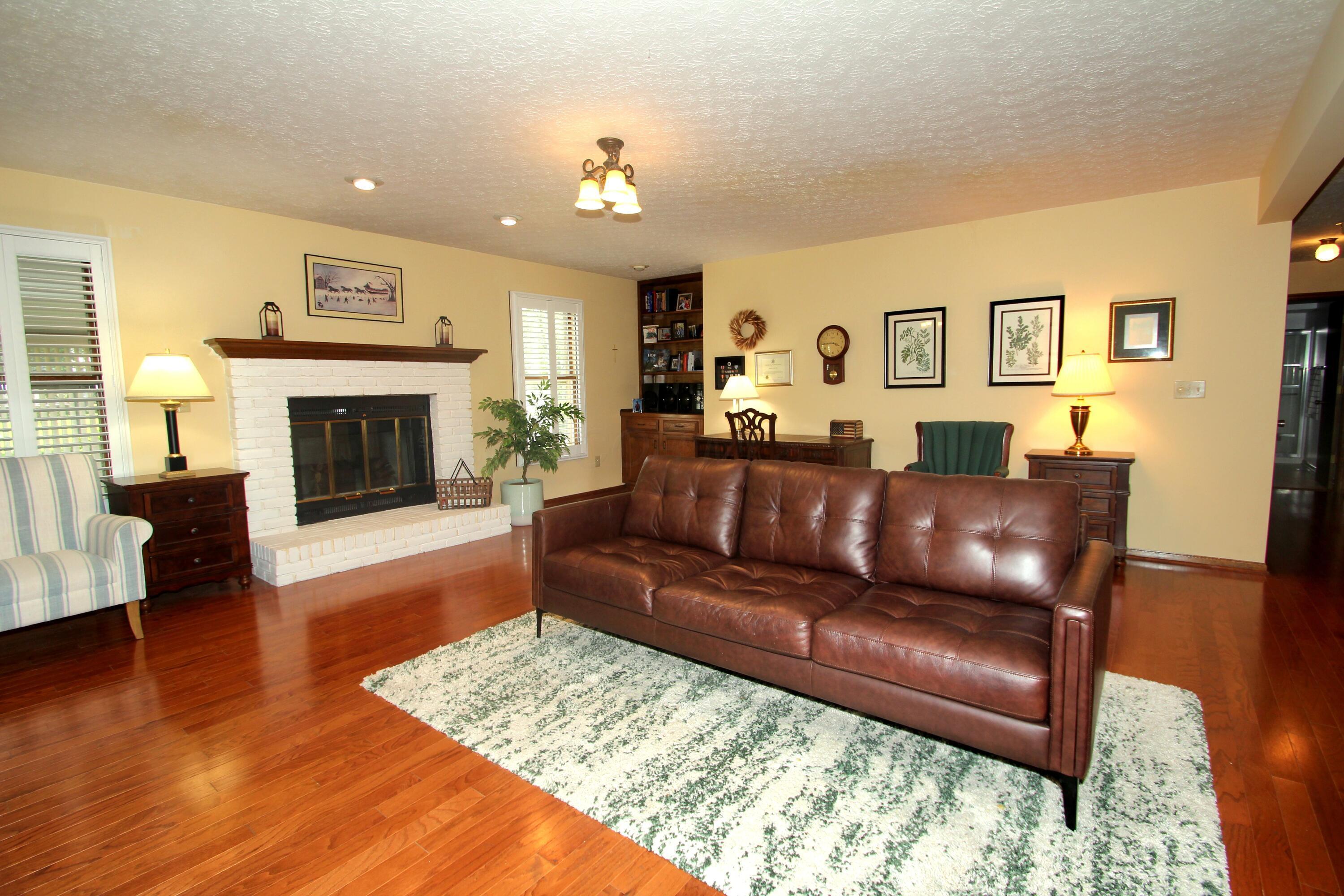 1057 Jobar Court, Westerville, Ohio image 14