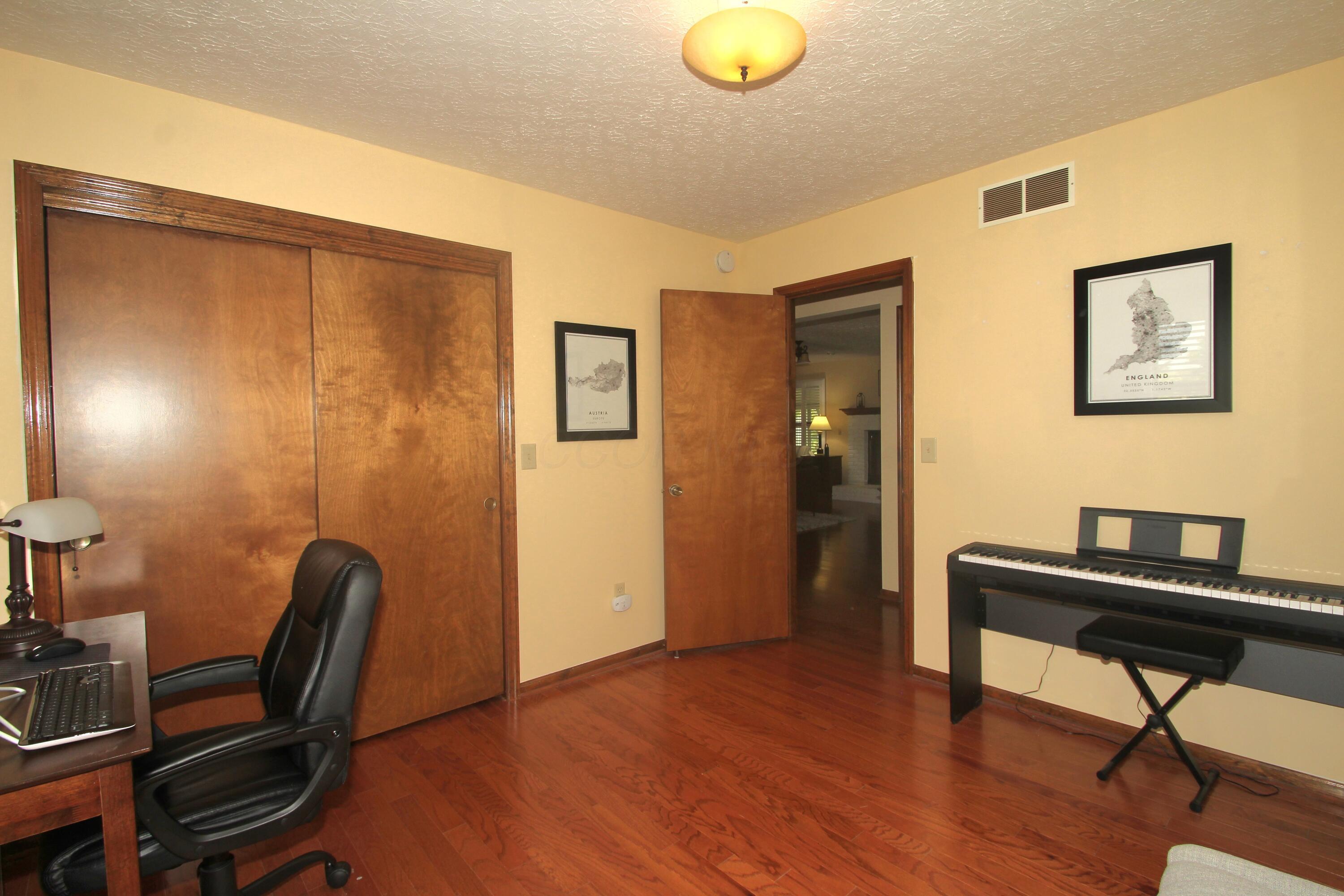 1057 Jobar Court, Westerville, Ohio image 30