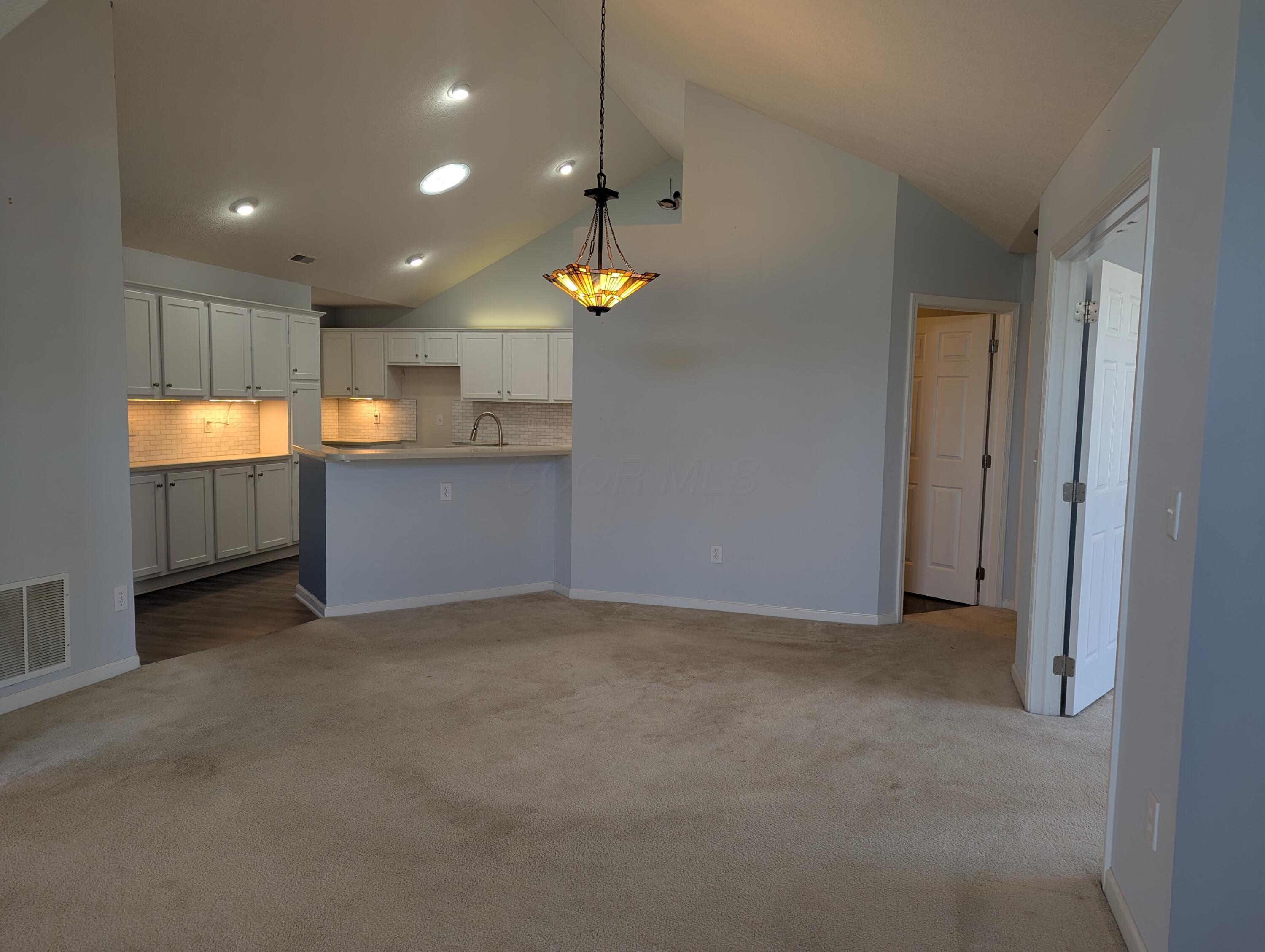 119 Colonial Woods Drive #32, Mount Vernon, Ohio image 7