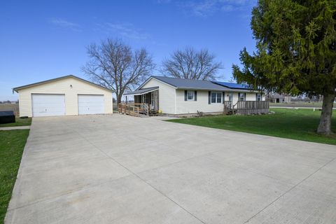 Photo of 5140 Caledonia Mud Pike, Caledonia, OH 43314 (MLS # 226009044)