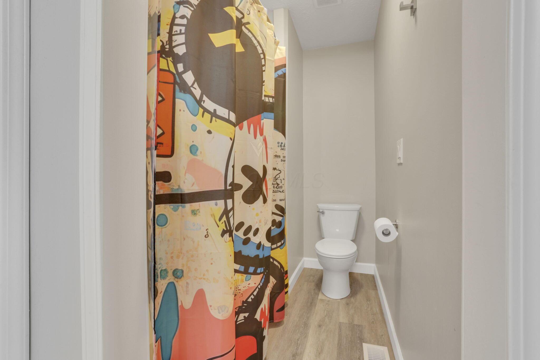 1165 Cambridge Way, Pickerington, Ohio image 32