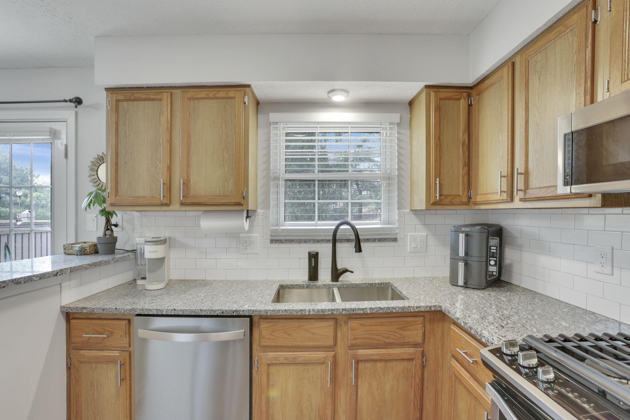 1165 Cambridge Way, Pickerington, Ohio image 18