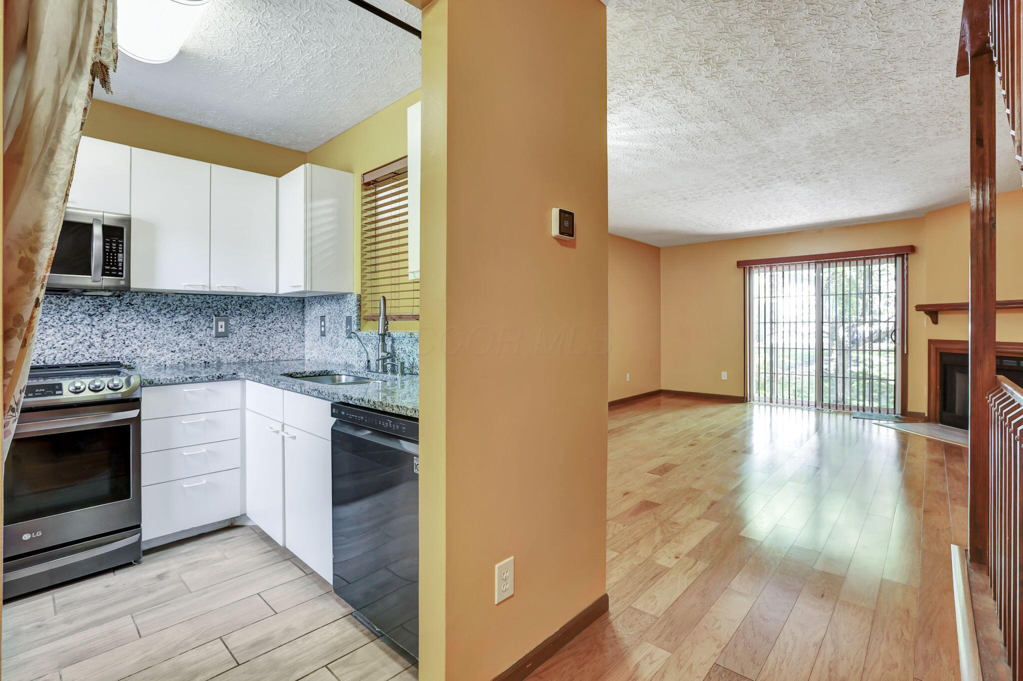 238 Malloy Lane #79D, Blacklick, Ohio image 9
