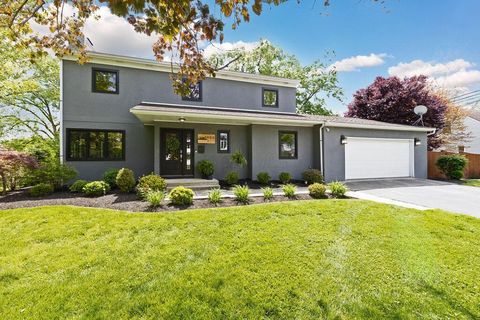 Photo of 1455 Berkshire Road, Columbus, OH 43221 (MLS # 226016632)