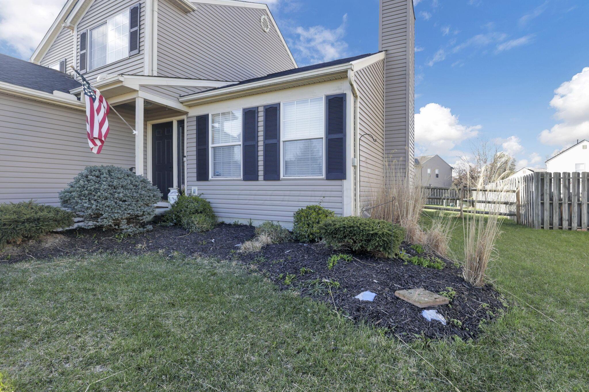 113 Brooksedge Drive, Pataskala, Ohio image 2