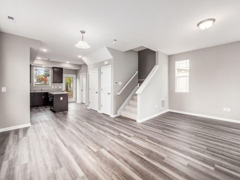 Tiny photo for 798 S Yearling Road, Columbus, OH 43213 (MLS # 225040569)