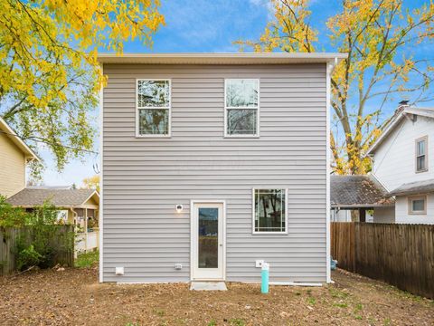 Tiny photo for 798 S Yearling Road, Columbus, OH 43213 (MLS # 225040569)