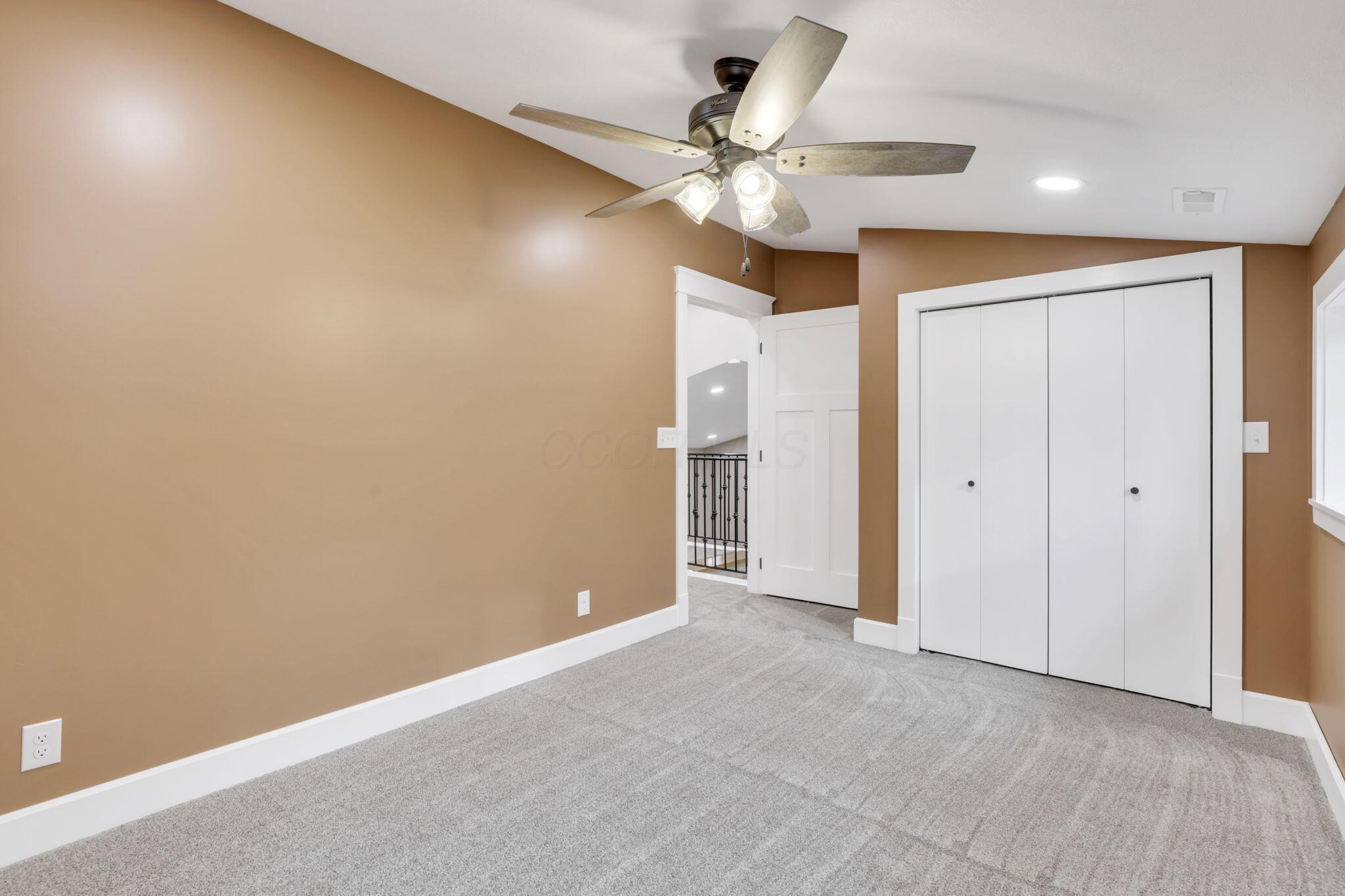 889 Blacksnake Road, Utica, Ohio image 32