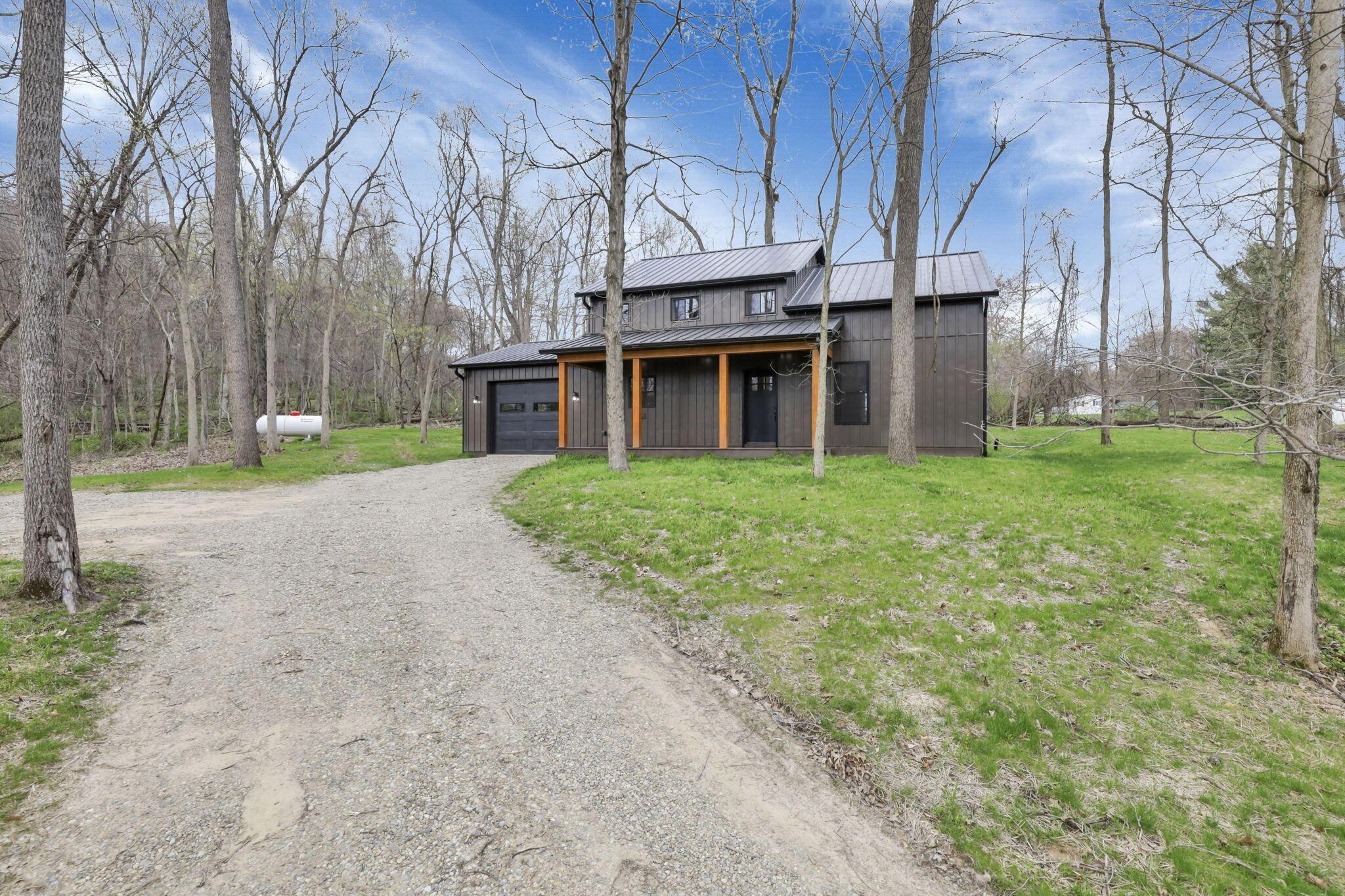 889 Blacksnake Road, Utica, Ohio image 45