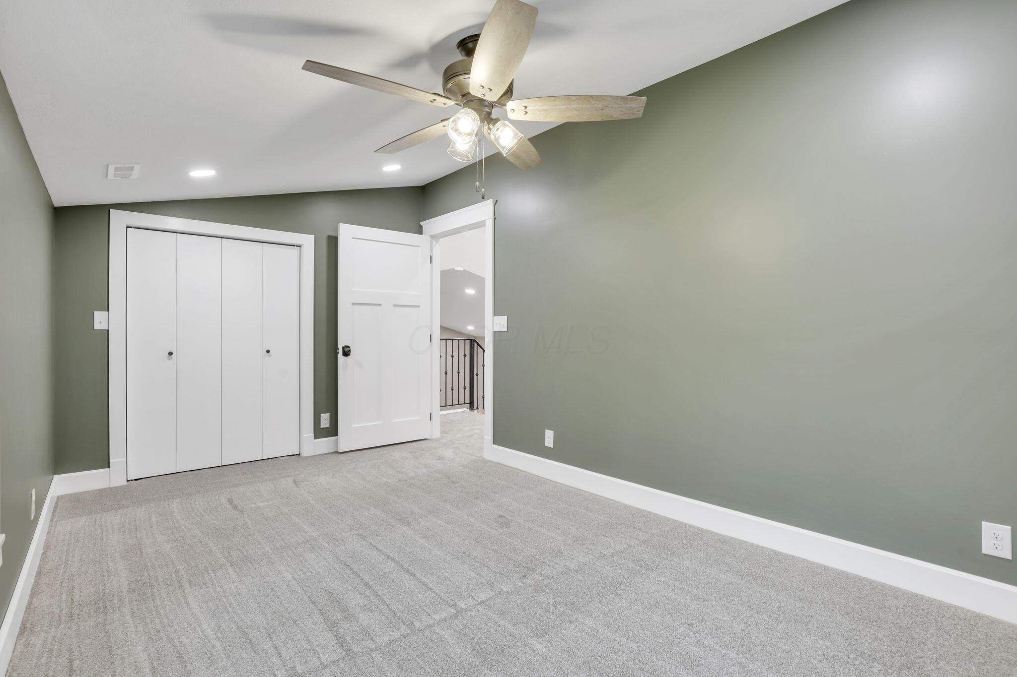889 Blacksnake Road, Utica, Ohio image 37
