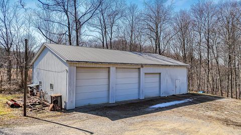 Tiny photo for 14687 National Road SE, Thornville, OH 43076 (MLS # 226002461)