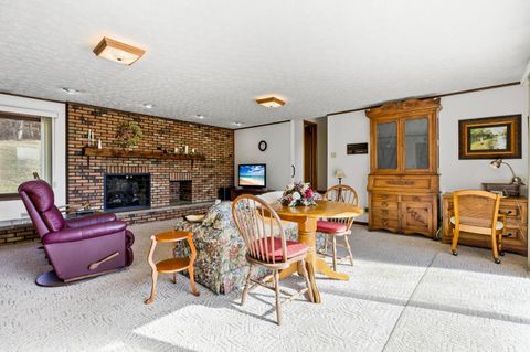 Tiny photo for 14687 National Road SE, Thornville, OH 43076 (MLS # 226002461)